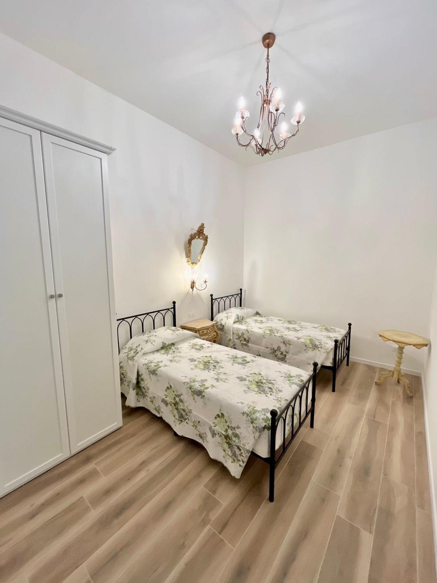 Airoldi Palace Apartment Chioggia Buitenkant foto